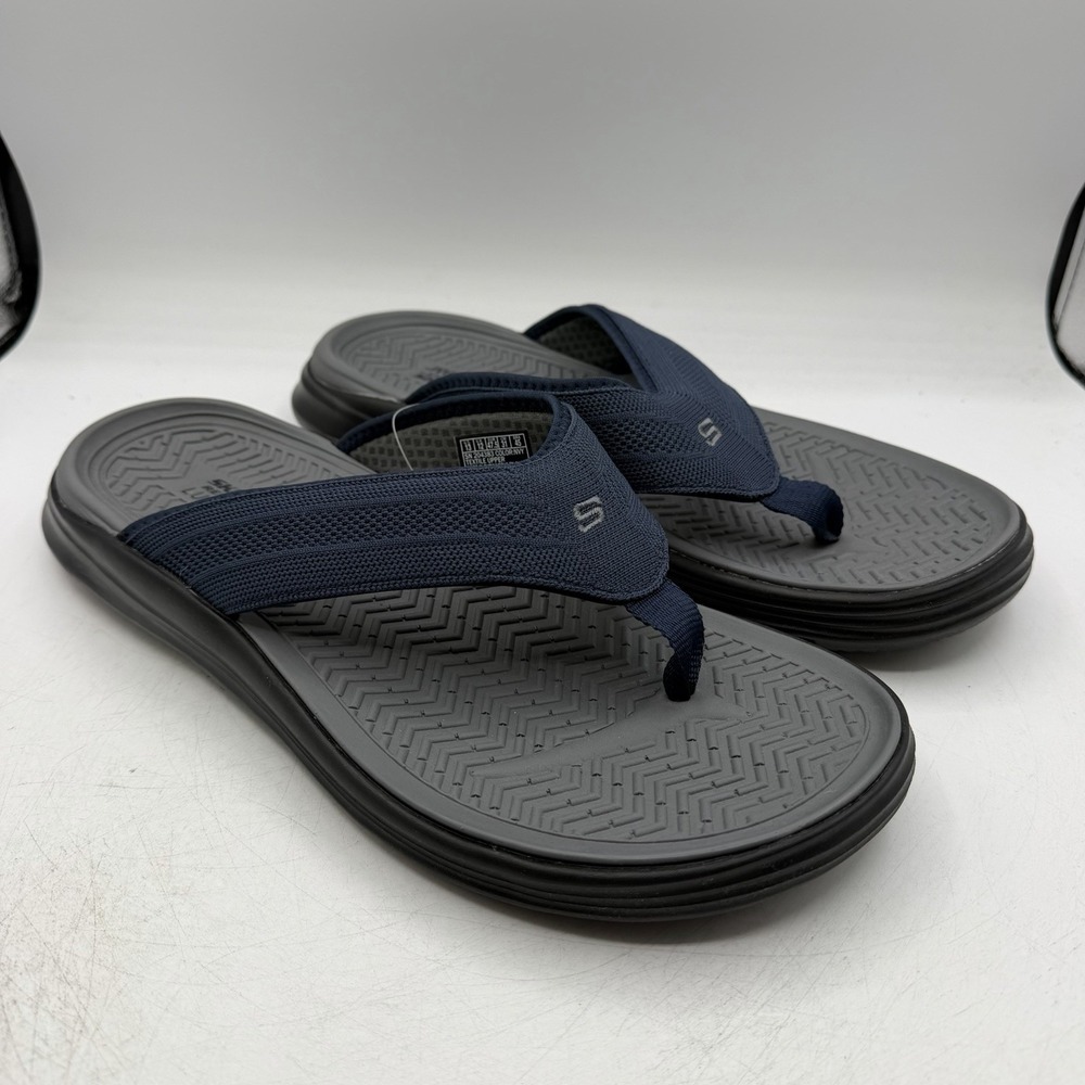 Skechers Sargo Point Vista Flip Flops Men 13 Navy Blue Gray Thong Sandals 204383